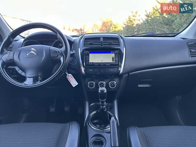 Серый Ситроен С4 Аиркросс, объемом двигателя 1.6 л и пробегом 192 тыс. км за 11999 $, фото 3 на Automoto.ua