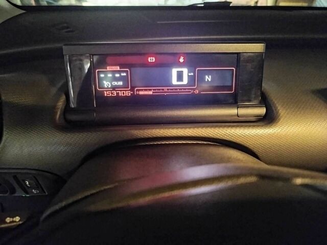 Сітроен C4 Кактус 2015 у Кропивницькому (Кіровограді) на Automoto.ua Білий Сітроен C4 Кактус, об'ємом двигуна 1.2 л та пробігом 153 тис. км за 10000 $, фото 1 на Automoto.ua