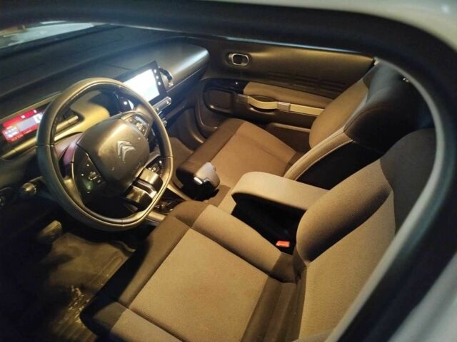 Сітроен C4 Кактус 2015 у Кропивницькому (Кіровограді) на Automoto.ua Білий Сітроен C4 Кактус, об'ємом двигуна 1.2 л та пробігом 153 тис. км за 10000 $, фото 6 на Automoto.ua