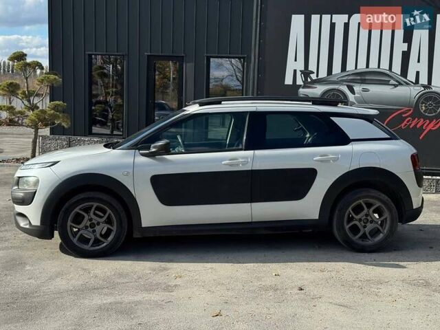 Сітроен C4 Кактус 2014 у Каменце-Подольском на Automoto.ua Білий Сітроен C4 Кактус, об'ємом двигуна 1.56 л та пробігом 215 тис. км за 9300 $, фото 4 на Automoto.ua