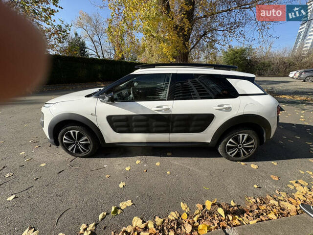 Белый Ситроен C4 Кактус, объемом двигателя 1.2 л и пробегом 138 тыс. км за 10300 $, фото 12 на Automoto.ua