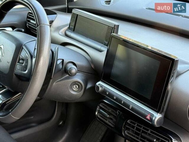 Белый Ситроен C4 Кактус, объемом двигателя 1.2 л и пробегом 128 тыс. км за 10940 $, фото 19 на Automoto.ua