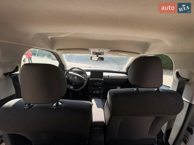 Белый Ситроен C4 Кактус, объемом двигателя 1.2 л и пробегом 138 тыс. км за 10300 $, фото 27 на Automoto.ua