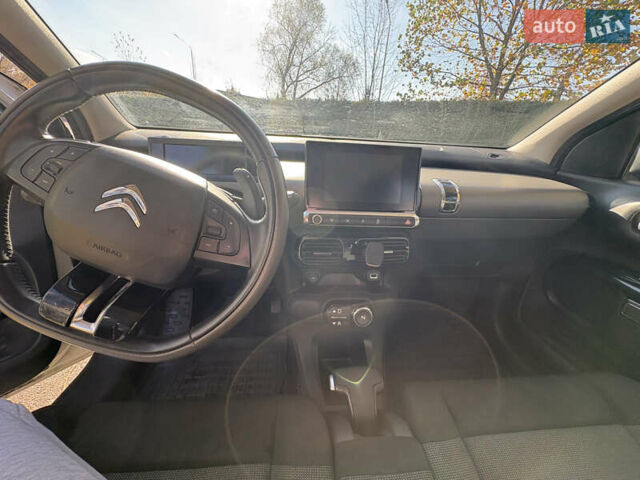 Белый Ситроен C4 Кактус, объемом двигателя 1.2 л и пробегом 138 тыс. км за 10300 $, фото 17 на Automoto.ua