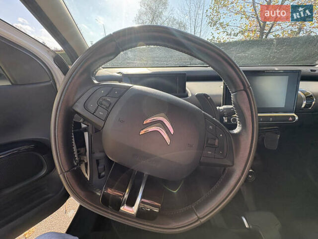 Белый Ситроен C4 Кактус, объемом двигателя 1.2 л и пробегом 138 тыс. км за 10300 $, фото 16 на Automoto.ua