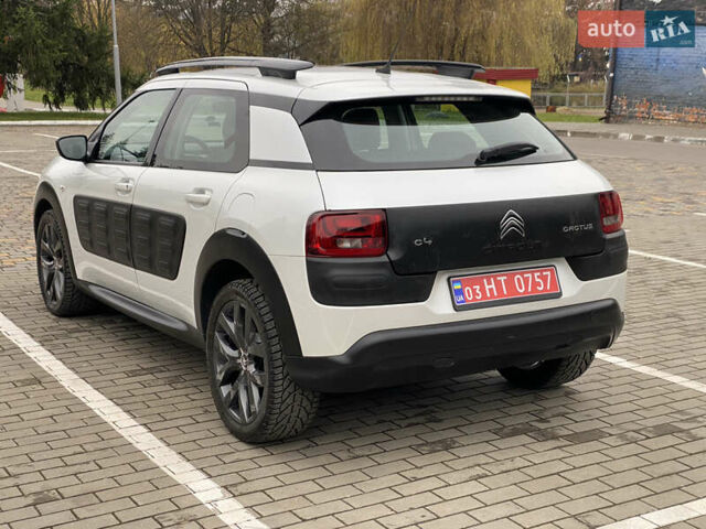Белый Ситроен C4 Кактус, объемом двигателя 1.6 л и пробегом 226 тыс. км за 10850 $, фото 13 на Automoto.ua