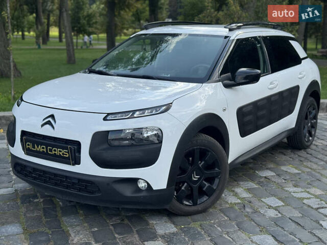 Білий Сітроен C4 Кактус, об'ємом двигуна 1.6 л та пробігом 162 тис. км за 10990 $, фото 1 на Automoto.ua