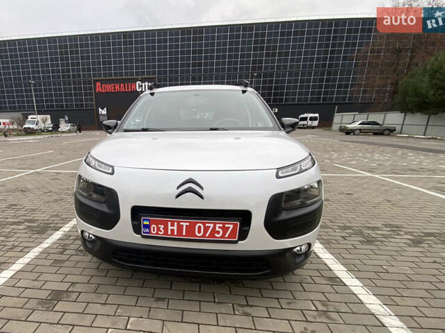 Белый Ситроен C4 Кактус, объемом двигателя 1.6 л и пробегом 226 тыс. км за 10850 $, фото 6 на Automoto.ua
