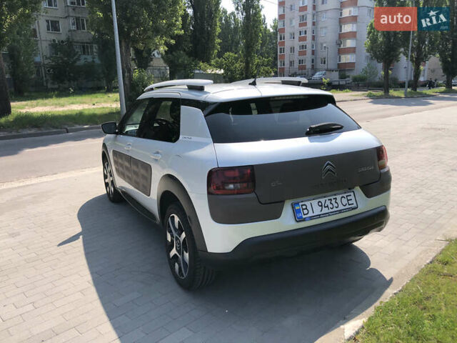 Белый Ситроен C4 Кактус, объемом двигателя 1.2 л и пробегом 128 тыс. км за 10999 $, фото 20 на Automoto.ua