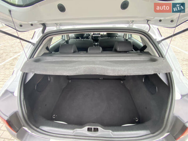 Белый Ситроен C4 Кактус, объемом двигателя 1.6 л и пробегом 226 тыс. км за 10850 $, фото 26 на Automoto.ua