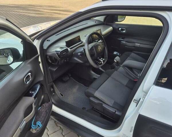 Білий Сітроен C4 Кактус, об'ємом двигуна 1.56 л та пробігом 215 тис. км за 9700 $, фото 17 на Automoto.ua