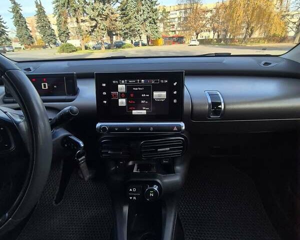 Білий Сітроен C4 Кактус, об'ємом двигуна 1.56 л та пробігом 215 тис. км за 9700 $, фото 22 на Automoto.ua