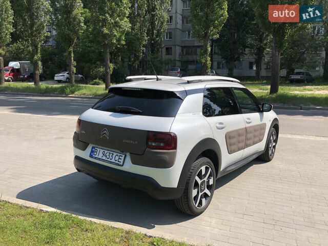 Белый Ситроен C4 Кактус, объемом двигателя 1.2 л и пробегом 128 тыс. км за 10999 $, фото 18 на Automoto.ua