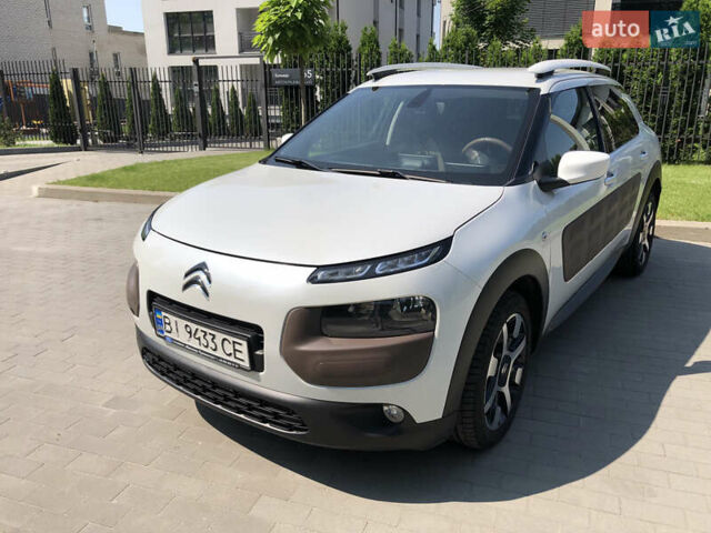 Білий Сітроен C4 Кактус, об'ємом двигуна 1.2 л та пробігом 133 тис. км за 8999 $, фото 3 на Automoto.ua
