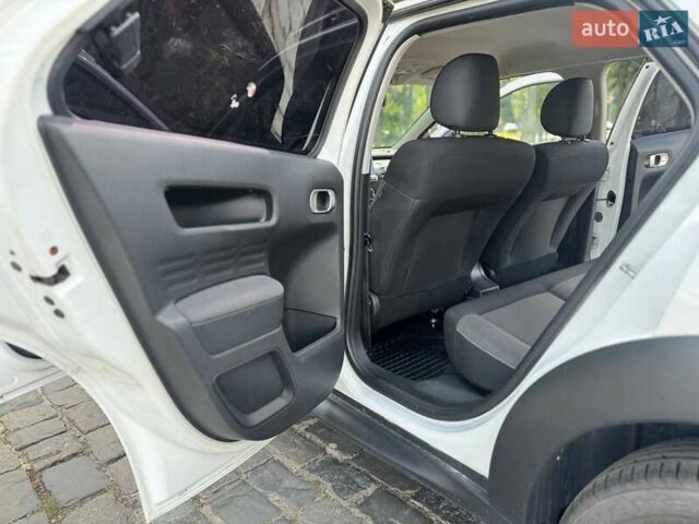 Білий Сітроен C4 Кактус, об'ємом двигуна 1.56 л та пробігом 165 тис. км за 11300 $, фото 34 на Automoto.ua