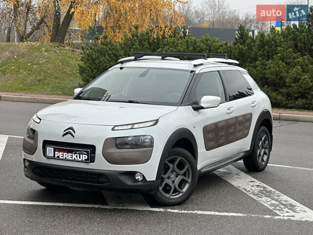 Белый Ситроен C4 Кактус, объемом двигателя 1.2 л и пробегом 90 тыс. км за 13299 $, фото 1 на Automoto.ua