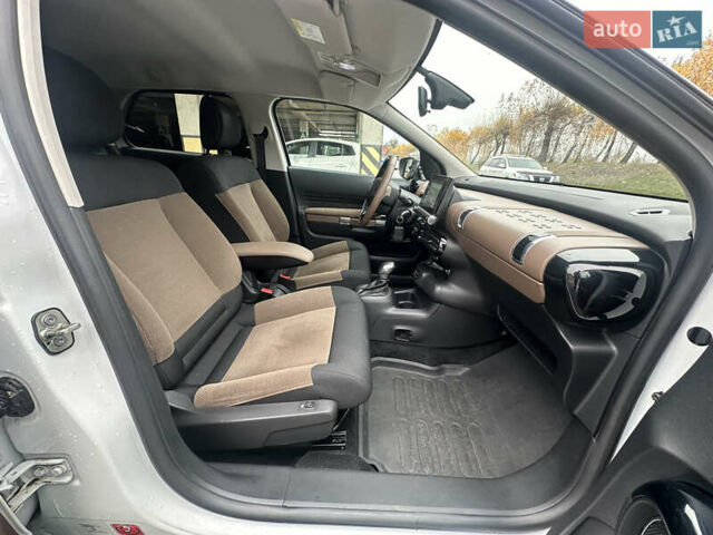 Белый Ситроен C4 Кактус, объемом двигателя 1.2 л и пробегом 90 тыс. км за 13299 $, фото 32 на Automoto.ua