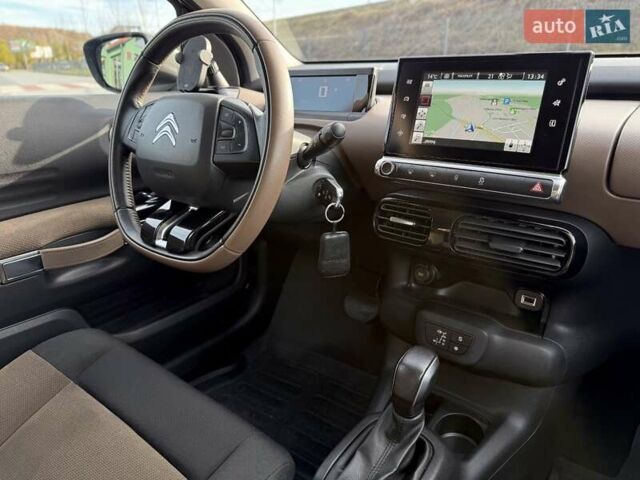 Белый Ситроен C4 Кактус, объемом двигателя 1.2 л и пробегом 90 тыс. км за 13500 $, фото 53 на Automoto.ua