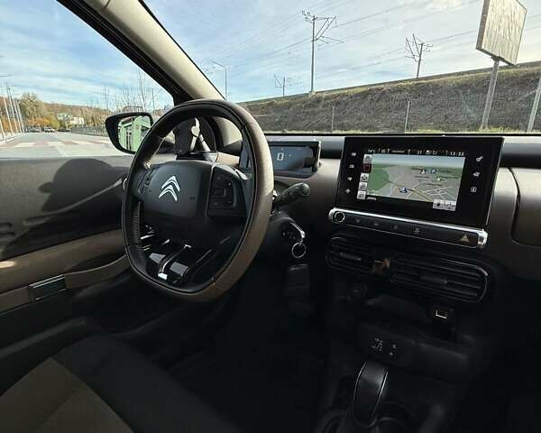 Белый Ситроен C4 Кактус, объемом двигателя 1.2 л и пробегом 90 тыс. км за 13500 $, фото 47 на Automoto.ua