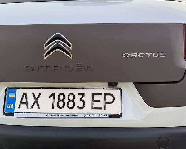 Белый Ситроен C4 Кактус, объемом двигателя 1.2 л и пробегом 90 тыс. км за 13500 $, фото 63 на Automoto.ua