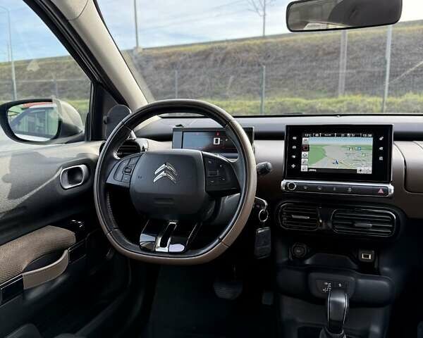 Белый Ситроен C4 Кактус, объемом двигателя 1.2 л и пробегом 90 тыс. км за 13500 $, фото 39 на Automoto.ua