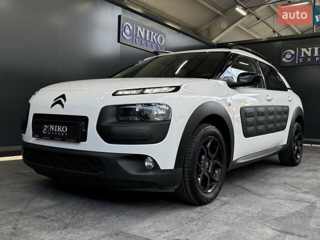 Ситроен C4 Кактус 2018 в Киеве на Automoto.ua Белый Ситроен C4 Кактус, объемом двигателя 1.56 л и пробегом 153 тыс. км за 14000 $, фото 1 на Automoto.ua