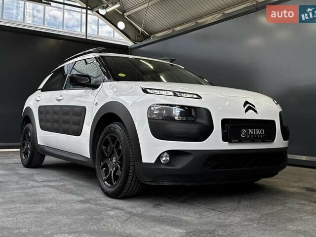 Ситроен C4 Кактус 2018 в Киеве на Automoto.ua Белый Ситроен C4 Кактус, объемом двигателя 1.56 л и пробегом 153 тыс. км за 14000 $, фото 26 на Automoto.ua