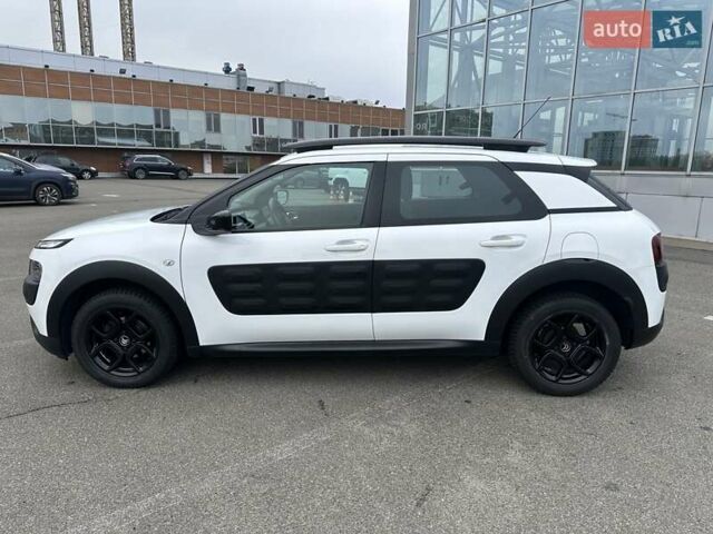Білий Сітроен C4 Кактус, об'ємом двигуна 1.2 л та пробігом 105 тис. км за 12300 $, фото 12 на Automoto.ua