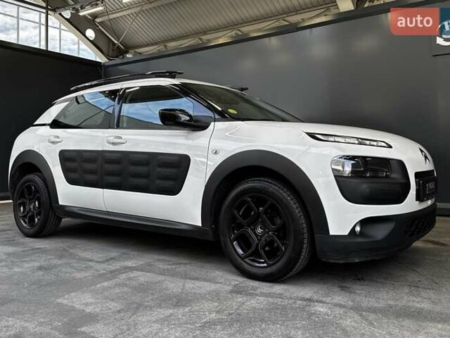 Ситроен C4 Кактус 2018 в Киеве на Automoto.ua Белый Ситроен C4 Кактус, объемом двигателя 1.56 л и пробегом 153 тыс. км за 14000 $, фото 21 на Automoto.ua
