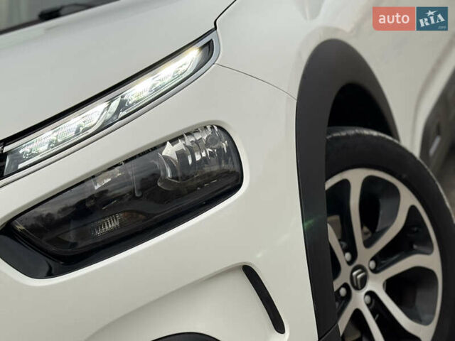 Белый Ситроен C4 Кактус, объемом двигателя 1.56 л и пробегом 158 тыс. км за 14700 $, фото 10 на Automoto.ua