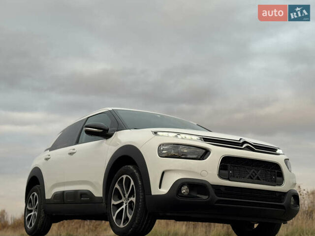 Белый Ситроен C4 Кактус, объемом двигателя 1.56 л и пробегом 158 тыс. км за 14700 $, фото 12 на Automoto.ua