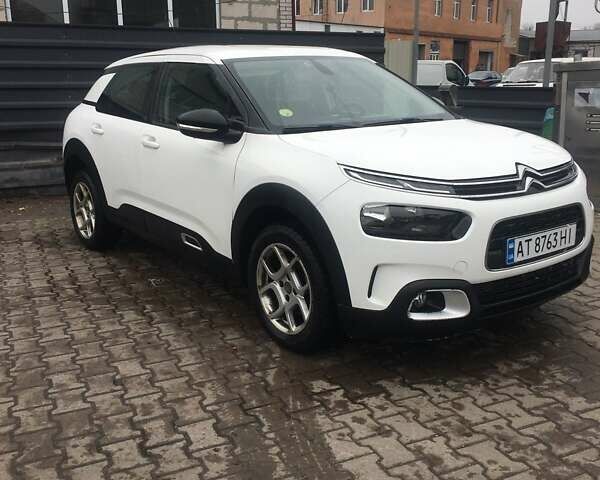 Белый Ситроен C4 Кактус, объемом двигателя 1.5 л и пробегом 240 тыс. км за 14500 $, фото 4 на Automoto.ua