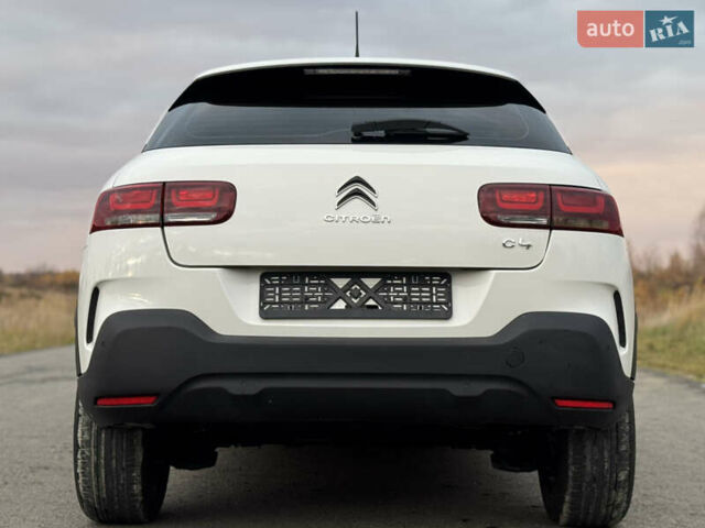 Белый Ситроен C4 Кактус, объемом двигателя 1.56 л и пробегом 158 тыс. км за 14700 $, фото 39 на Automoto.ua