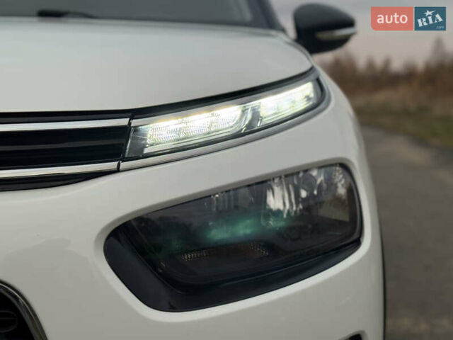 Белый Ситроен C4 Кактус, объемом двигателя 1.56 л и пробегом 158 тыс. км за 14700 $, фото 19 на Automoto.ua