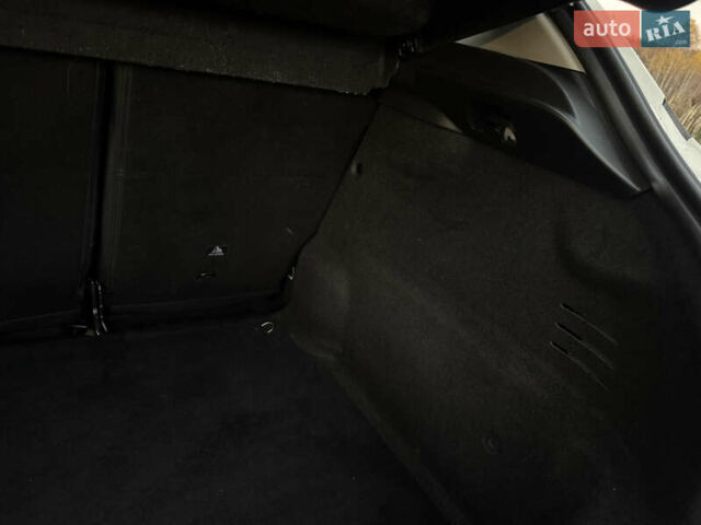 Белый Ситроен C4 Кактус, объемом двигателя 1.56 л и пробегом 158 тыс. км за 14700 $, фото 79 на Automoto.ua