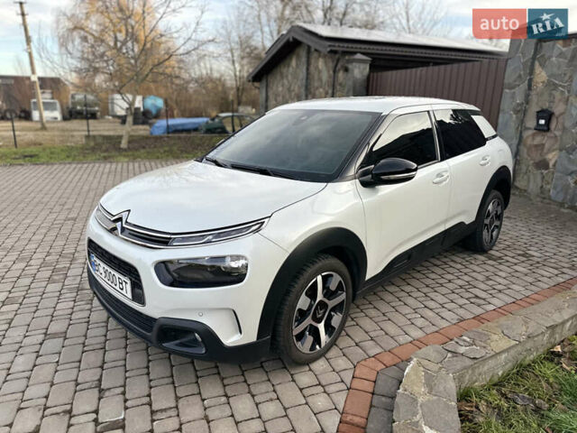 Белый Ситроен C4 Кактус, объемом двигателя 1.2 л и пробегом 32 тыс. км за 14800 $, фото 19 на Automoto.ua