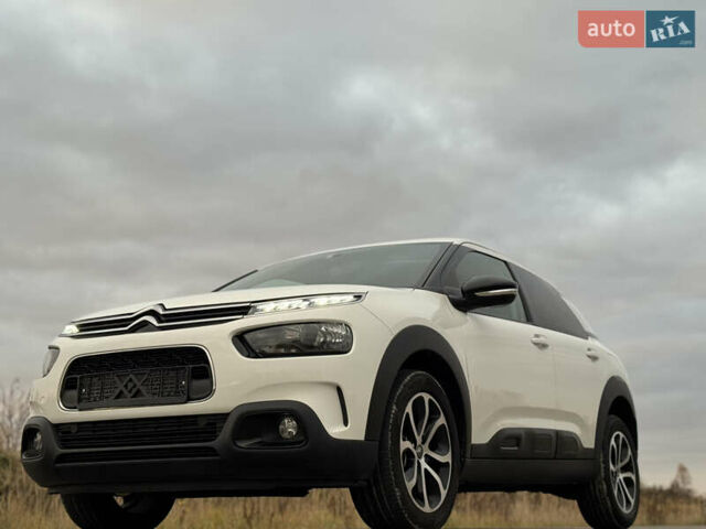 Белый Ситроен C4 Кактус, объемом двигателя 1.56 л и пробегом 158 тыс. км за 14700 $, фото 11 на Automoto.ua