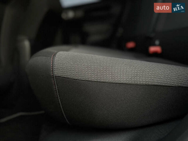 Белый Ситроен C4 Кактус, объемом двигателя 1.56 л и пробегом 158 тыс. км за 14700 $, фото 75 на Automoto.ua