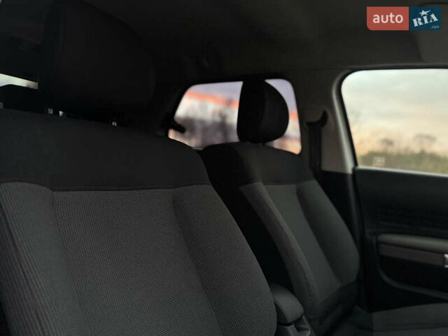 Белый Ситроен C4 Кактус, объемом двигателя 1.56 л и пробегом 158 тыс. км за 14700 $, фото 63 на Automoto.ua