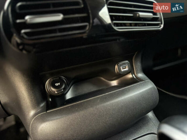 Белый Ситроен C4 Кактус, объемом двигателя 1.56 л и пробегом 158 тыс. км за 14700 $, фото 57 на Automoto.ua