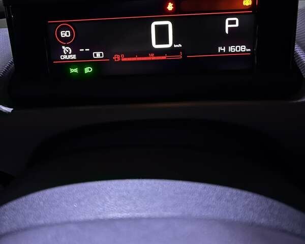 Белый Ситроен C4 Кактус, объемом двигателя 1.2 л и пробегом 141 тыс. км за 15000 $, фото 10 на Automoto.ua