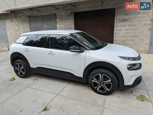 Білий Сітроен C4 Кактус, об'ємом двигуна 1.5 л та пробігом 115 тис. км за 15700 $, фото 3 на Automoto.ua
