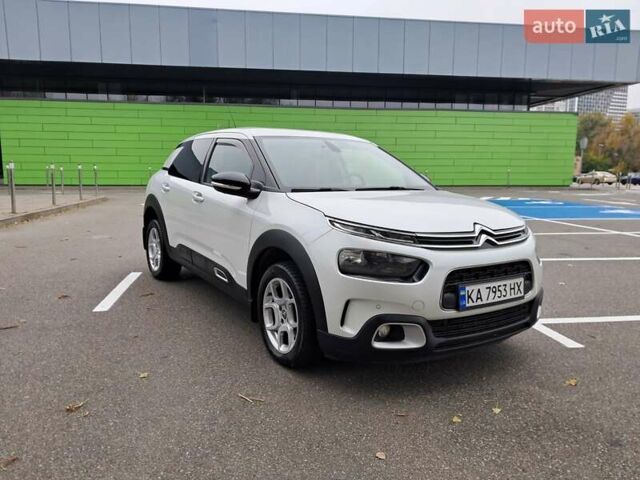 Белый Ситроен C4 Кактус, объемом двигателя 1.5 л и пробегом 97 тыс. км за 17000 $, фото 3 на Automoto.ua