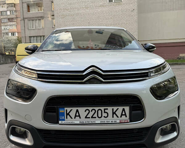 Белый Ситроен C4 Кактус, объемом двигателя 1.5 л и пробегом 87 тыс. км за 17800 $, фото 9 на Automoto.ua
