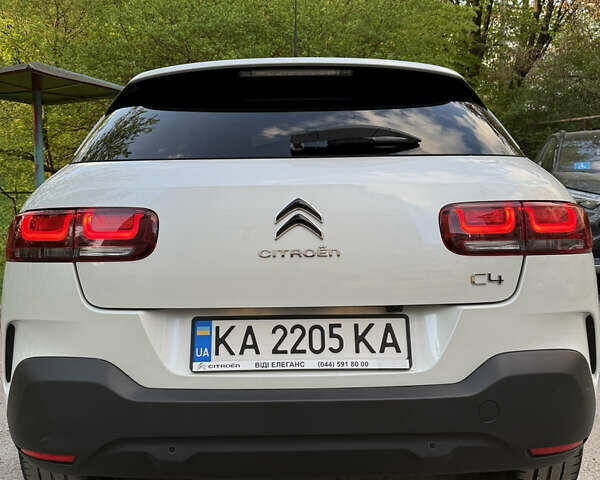 Белый Ситроен C4 Кактус, объемом двигателя 1.5 л и пробегом 87 тыс. км за 17800 $, фото 11 на Automoto.ua