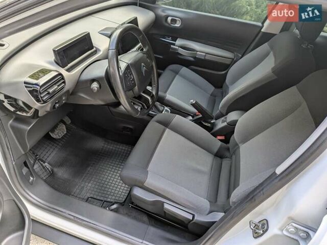 Білий Сітроен C4 Кактус, об'ємом двигуна 1.5 л та пробігом 115 тис. км за 15700 $, фото 21 на Automoto.ua