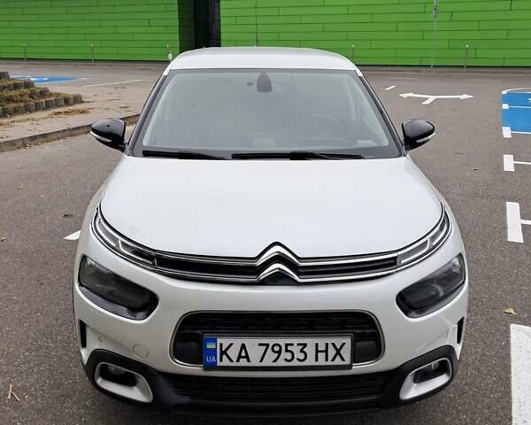 Белый Ситроен C4 Кактус, объемом двигателя 1.5 л и пробегом 97 тыс. км за 17000 $, фото 1 на Automoto.ua