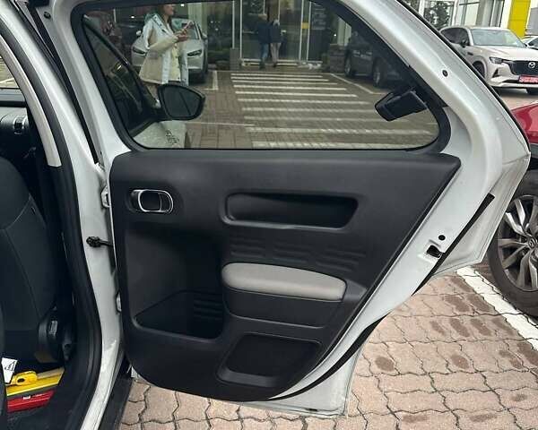 Білий Сітроен C4 Кактус, об'ємом двигуна 1.5 л та пробігом 87 тис. км за 17900 $, фото 12 на Automoto.ua