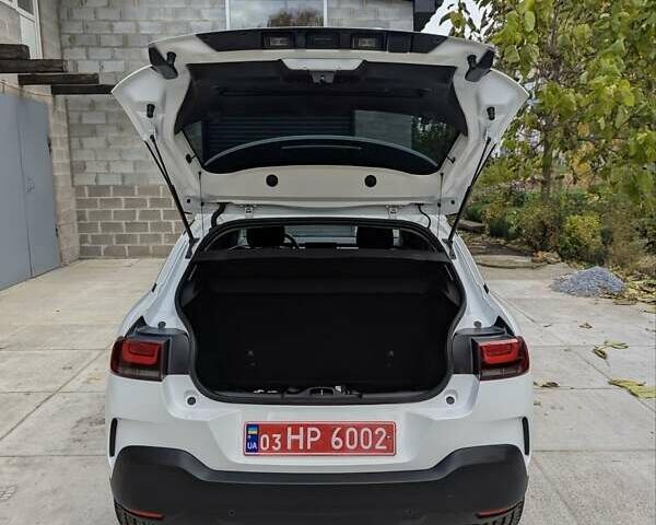 Білий Сітроен C4 Кактус, об'ємом двигуна 1.5 л та пробігом 115 тис. км за 15700 $, фото 55 на Automoto.ua