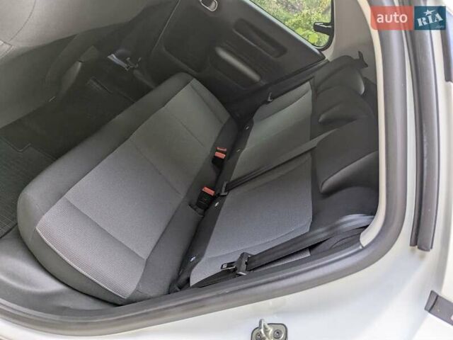 Білий Сітроен C4 Кактус, об'ємом двигуна 1.5 л та пробігом 115 тис. км за 15700 $, фото 62 на Automoto.ua